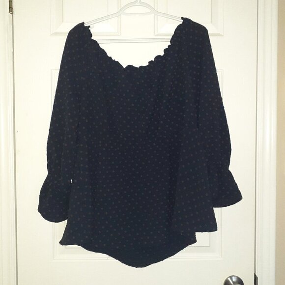Lane Bryant Women's Size 18/20 Navy Blue Swiss Dot Off the Shoulder Peasant Top - Picture 3 of 11
